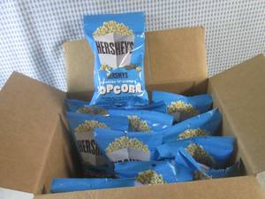 (EC2) 12 Bags of Hersheys Cookies ...