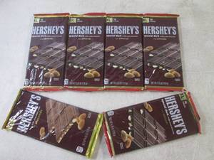 (B-3) 6 XL 16pc Hersheys Special D...