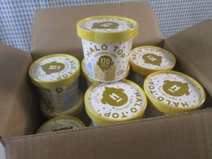 (B-3) 12 Halo Top Birthday Cake Lig...