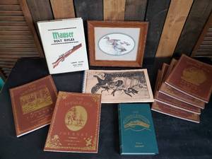 lot 85 image: The Double Gun Book Lot and Others   In Good Vintage Condition