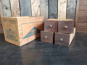 lot 3 image: Awesome Canned Meats Wood Box with 4 vinage Drawers