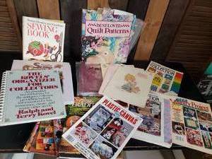 lot 44 image: Lot of Great Sewing Books including Quilt Paterns and More