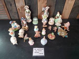 lot 57 image: Great Misc Lot of Ceramic Items Snow Globes Elves and Much More