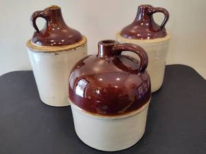 lot 11 image: Vintage Stoneware Jugs