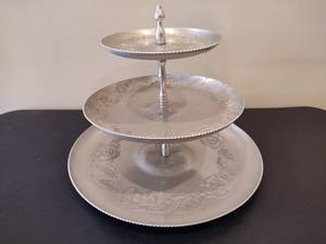 lot 72 image: Aluminum Three-Tier Serving Display