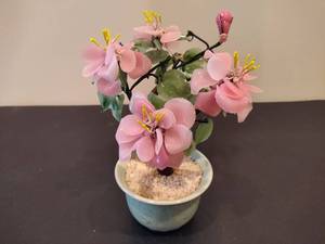lot 51 image: VIntage Glass Cherry Blossom Tree