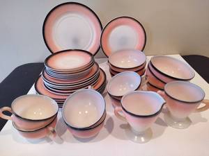 lot 4 image: Vintage Hazel Atlas Ovide Pink & Black Dinnerware - Setting for Six