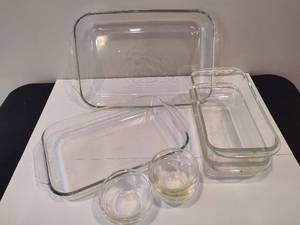 lot 66 image: Asst PYREX Glass Baking Dishes