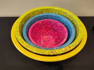 lot 78 image: ZAK Designs Mixing Bowls