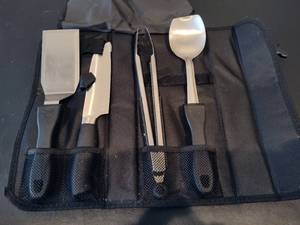 lot 42 image: Camp Chef BBQ Set New