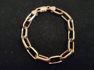lot 105 image: Stamped 925 Silver Chain Link Bracelet