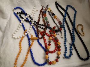 lot 118 image: Lot of Assorted MedLarge Bead Necklaces & Bracelets