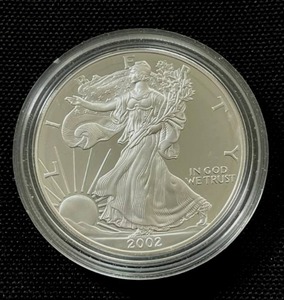 lot 10 image: 2002 Silver Eagle Dollar - Mint State - Sealed
