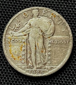 lot 44 image: RARE 1925 Standing Liberty Quarter (90% Silver) - VG