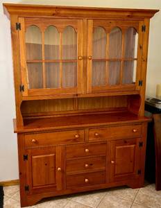 lot 16 image: Broyhill Millwood Creek Buffet and Lighted Hutch