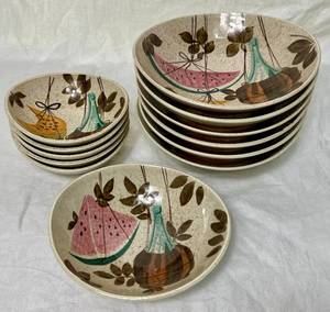 lot 26 image: Vintage Red Wing Pottery Tampico Pattern Bowls