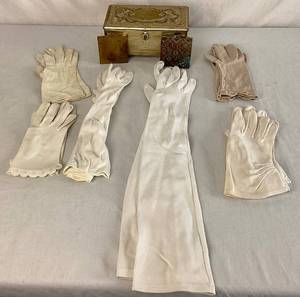 lot 118 image: Vintage Ladies Accessories Collection with Gloves,  Compacts and Artstyle Chocolate Company Metal Jewelry Box