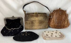 lot 117 image: Vintage Collection of Purses