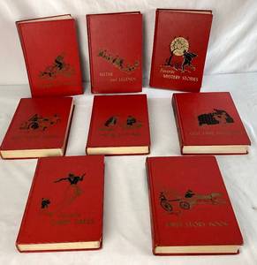lot 107 image: Vintage Lot of The Childrens Hour 8 Book Set