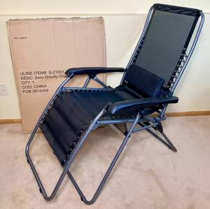 lot 84 image: Zero Gravity Chair - New In Box