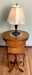 Imperial Grand Rapids Set of 3 Nesting Tables and Antique Cast Lamp