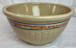 Vintage Rare Red Wing Pottery Spongeband 12 Bowl