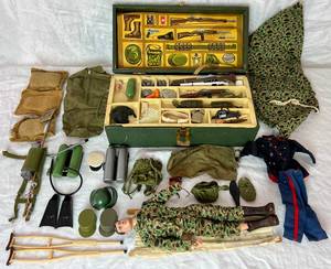 Vintage G.I. Foot Locker, Action Figure and Accessories
