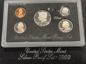 lot 16 image: 1992-S Silver Proof Set