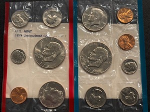 lot 20 image: 1974 P & D Mint Sets Uncirculated