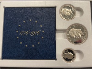 lot 27 image: 1976-S Bicentennial Silver Proof Set