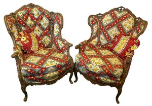 lot 11 image: Two Coordinating Vintage Armchairs