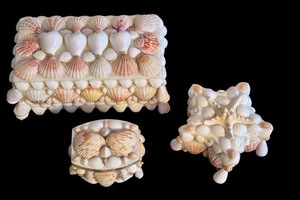 lot 109 image: Three Handcrafted Shell Trinket Boxes  Three Handcrafted Shell Dresser Boxes