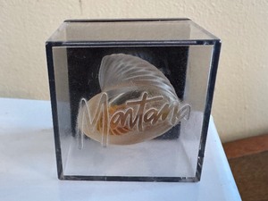 lot 102 image: New Montana Eau de Toilette 2ml