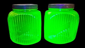lot 19 image: Pair of Vintage Depression Green Hoosier Cabinet Cookie Biscuit Jars