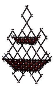 lot 124 image: Antique Victorian Criss Cross Tramp Wall Art