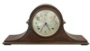lot 268 image: Vintage Mantle Clock by Sessions