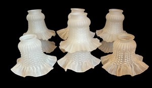 lot 279 image: Variety of Vintage Glass Lamp Shades