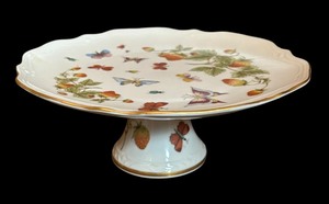 lot 522 image: Vintage Ardalt Lenwile Cake Plate