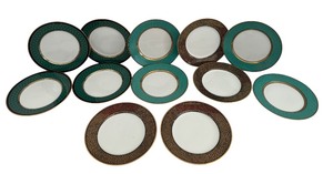 lot 219 image: Set of 12 Fitz and Floyd Luncheon Plates