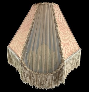 lot 461 image: Vintage Style Fabric Lamp Shade
