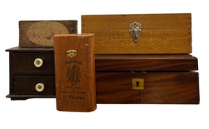 lot 433A image: Five Assorted Wooden Small Boxes