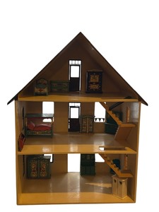 lot 551 image: Homemade Amazing Dollhouse with Doll Furniture