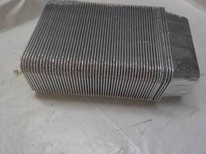 lot 67 image: 50 ct Aluminum Baking Pans 8 x 4 x ...
