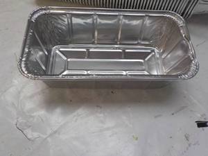 lot 68 image: 50 ct Aluminum Baking Pans 8 x 4 x ...