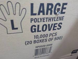 lot 70 image: 10,000 size Large Polyethylene Sing...