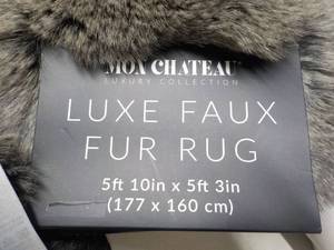 lot 192 image: Mon Chat Eau Luxe Faux Fur Rug 5 ft...