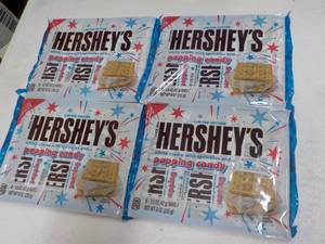 lot 194 image: 24 bars Hersheys Popping Candy Bar...