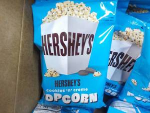 lot 224 image: 12 ct Hersheys 2.25 oz Bags Cookie...