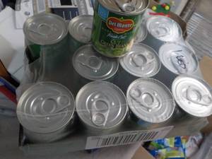 lot 231 image: 12 ct 8 oz Del Monte Cut Green Bean...