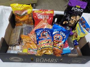 lot 240 image: Tray of All Food Pictured past bes...